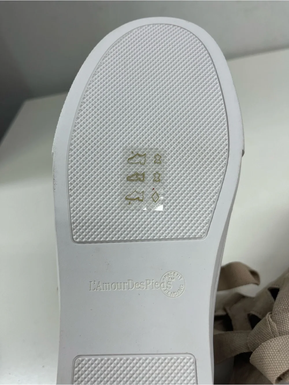 L'Amour Des Pieds Kanav Taupe Suede Cutout Sneakers Size 8